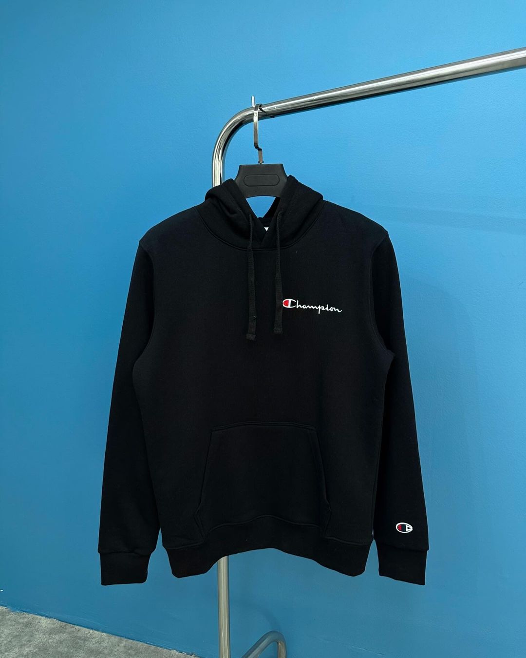 Champion Classic Logo Hoodie - Black